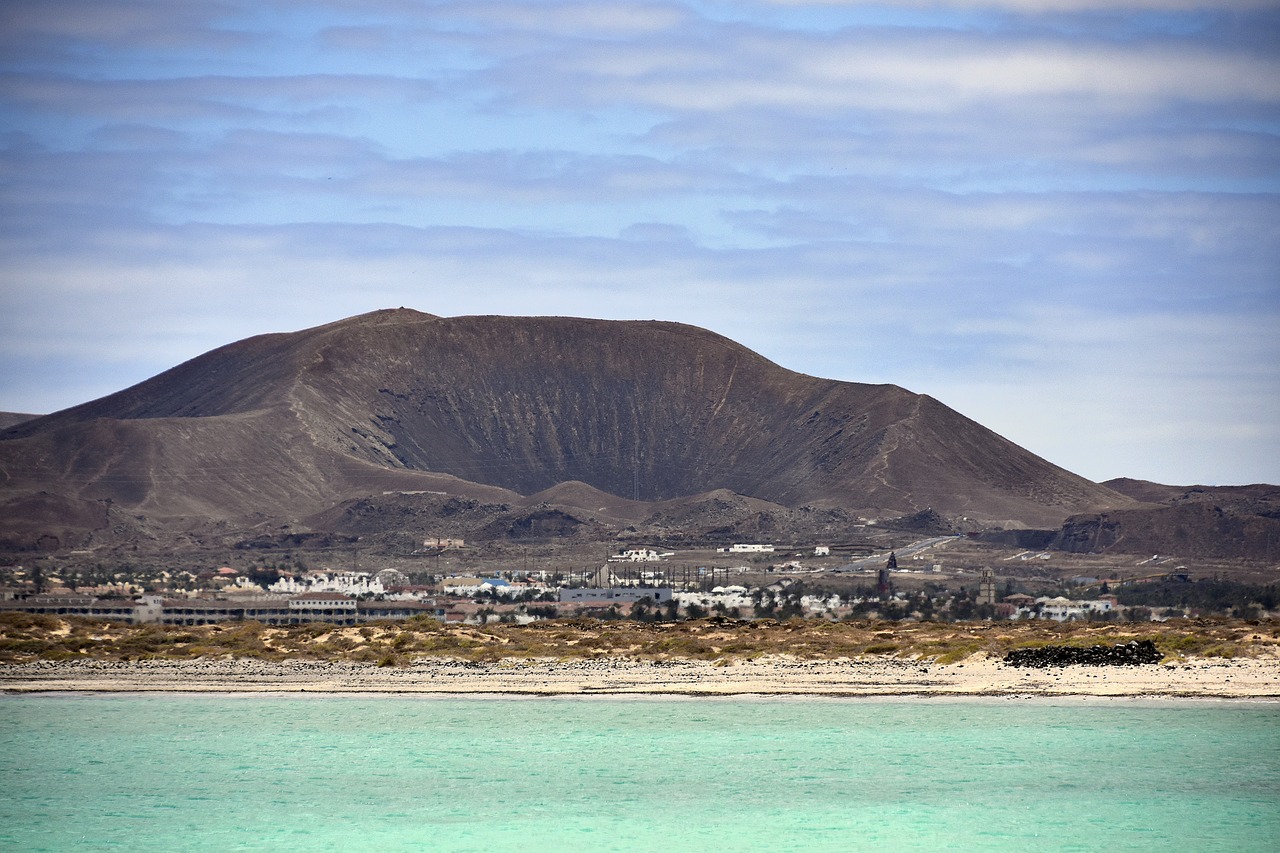 Glitzerndes Meer am Playa Castillo auf Fuerteventura