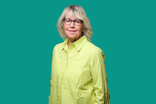 CLAUDIA BUCK